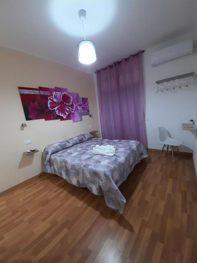 Milazzo: La Porta Delle Eolie Bed & Breakfast Dış mekan fotoğraf